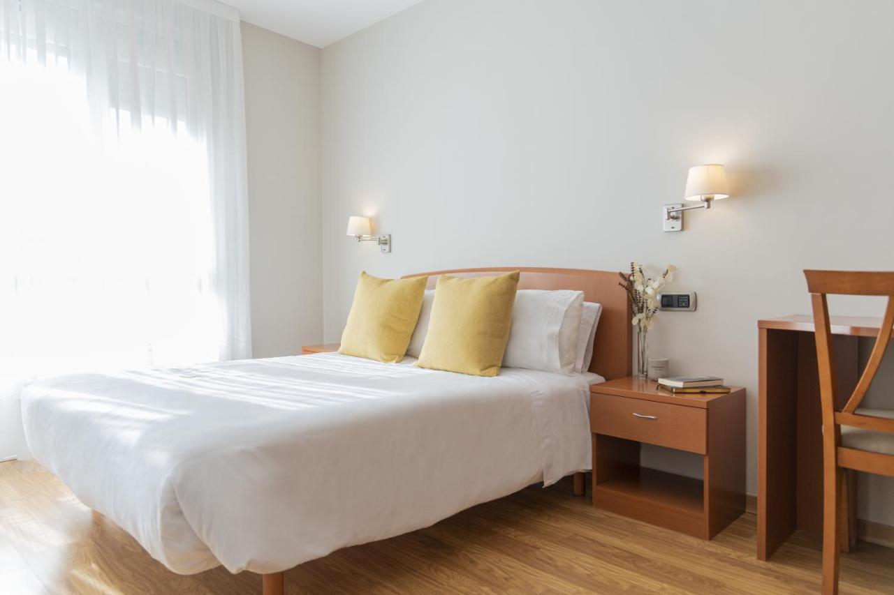 Hostal Alba Lugo Eksteriør bilde