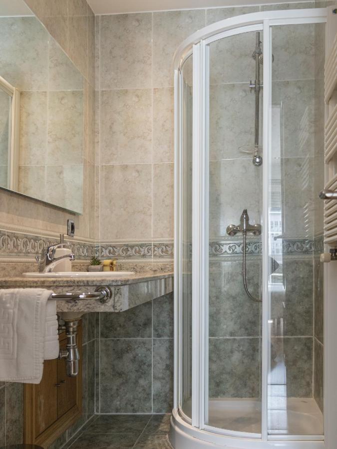 Hostal Alba Lugo Eksteriør bilde